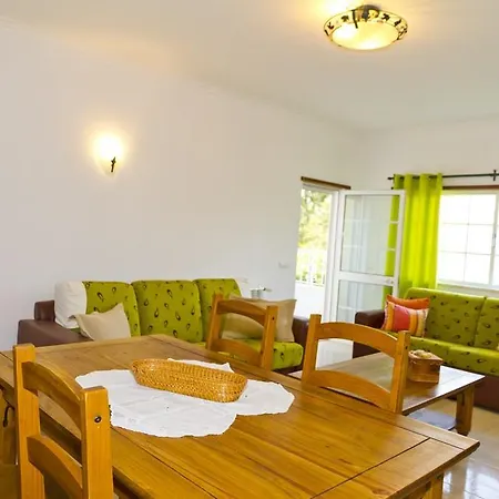 Апартаменты Apartamento Quintao Velho *